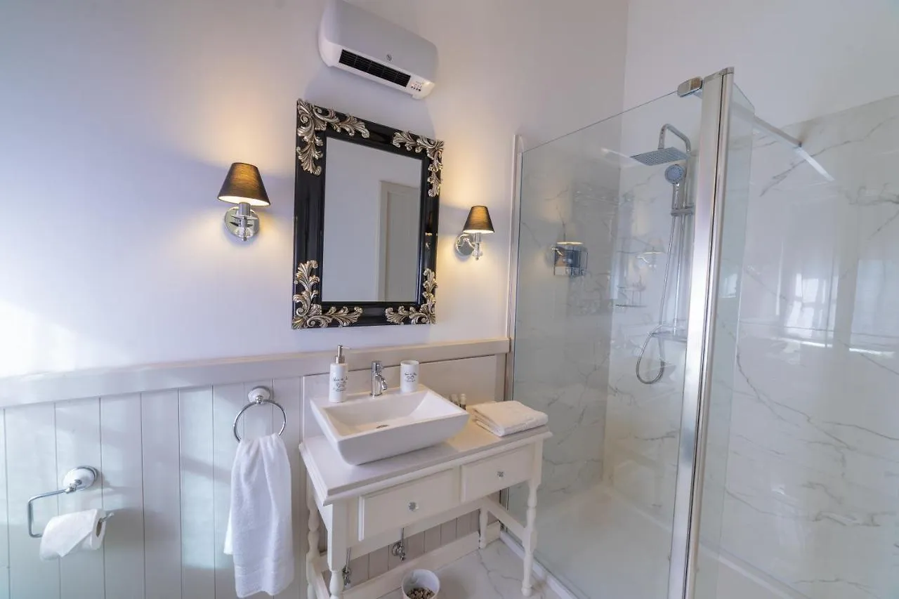 Village Knights B&B Zebbug  Bed & Breakfast Zebbug (Southern Region)